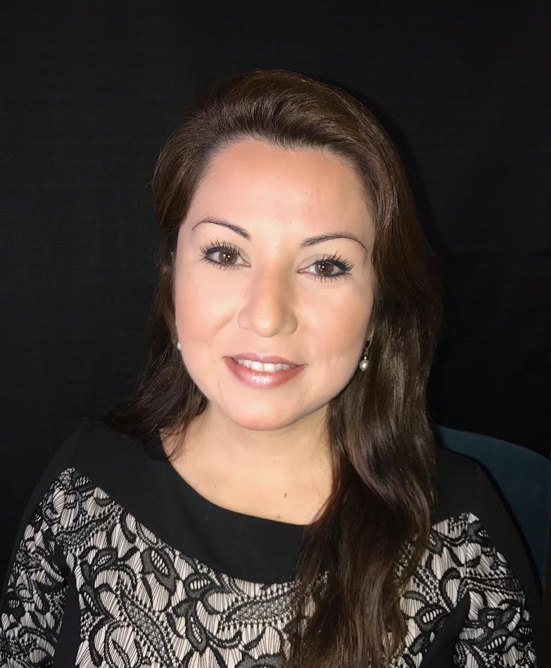 Dr. Elizabeth Hernandez, Cosmetic Surgeon at Eterna Cosmetic Surgery in San Antonio, TX.